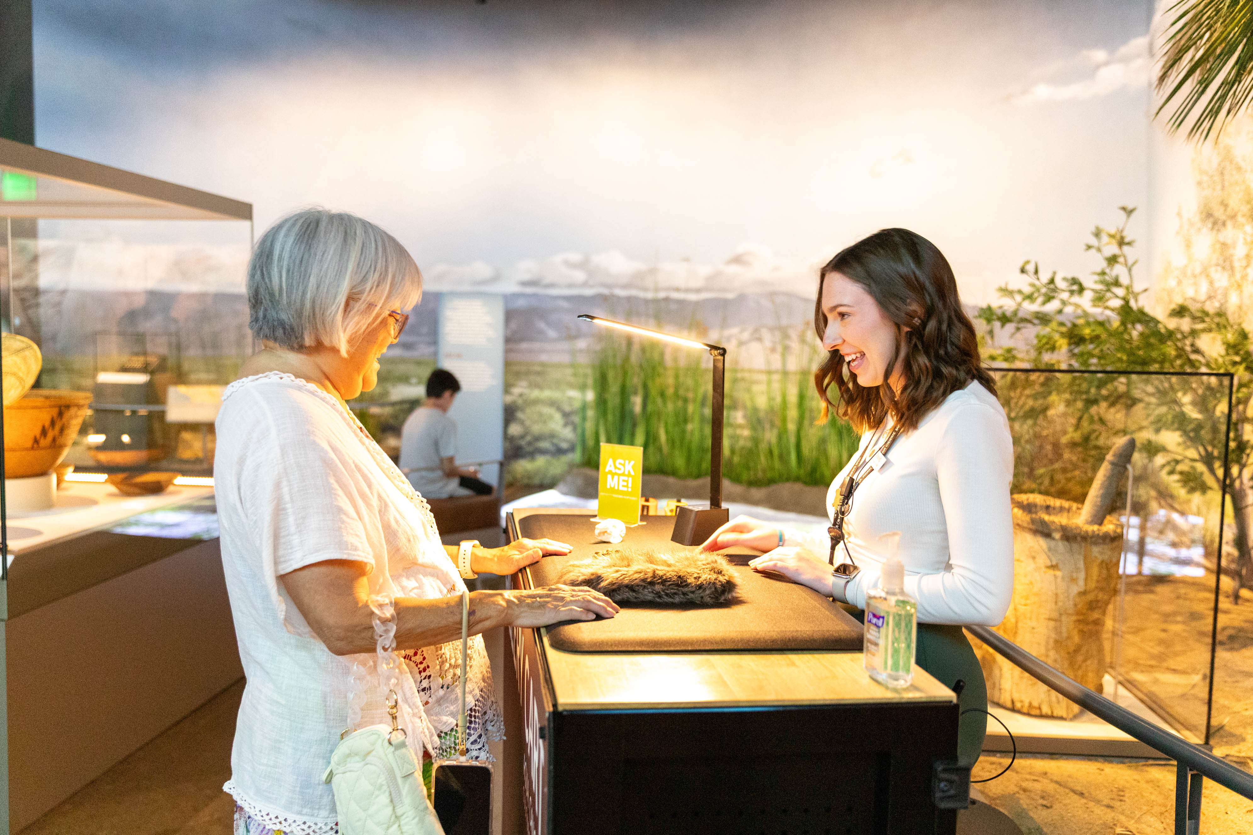 Gallery Cart wth 3 pots